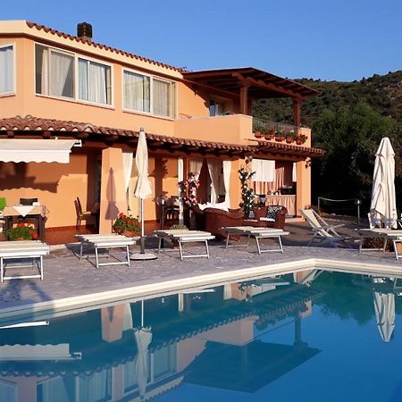 Li Muntigeddi San Teodoro (Sardinia) Exterior foto